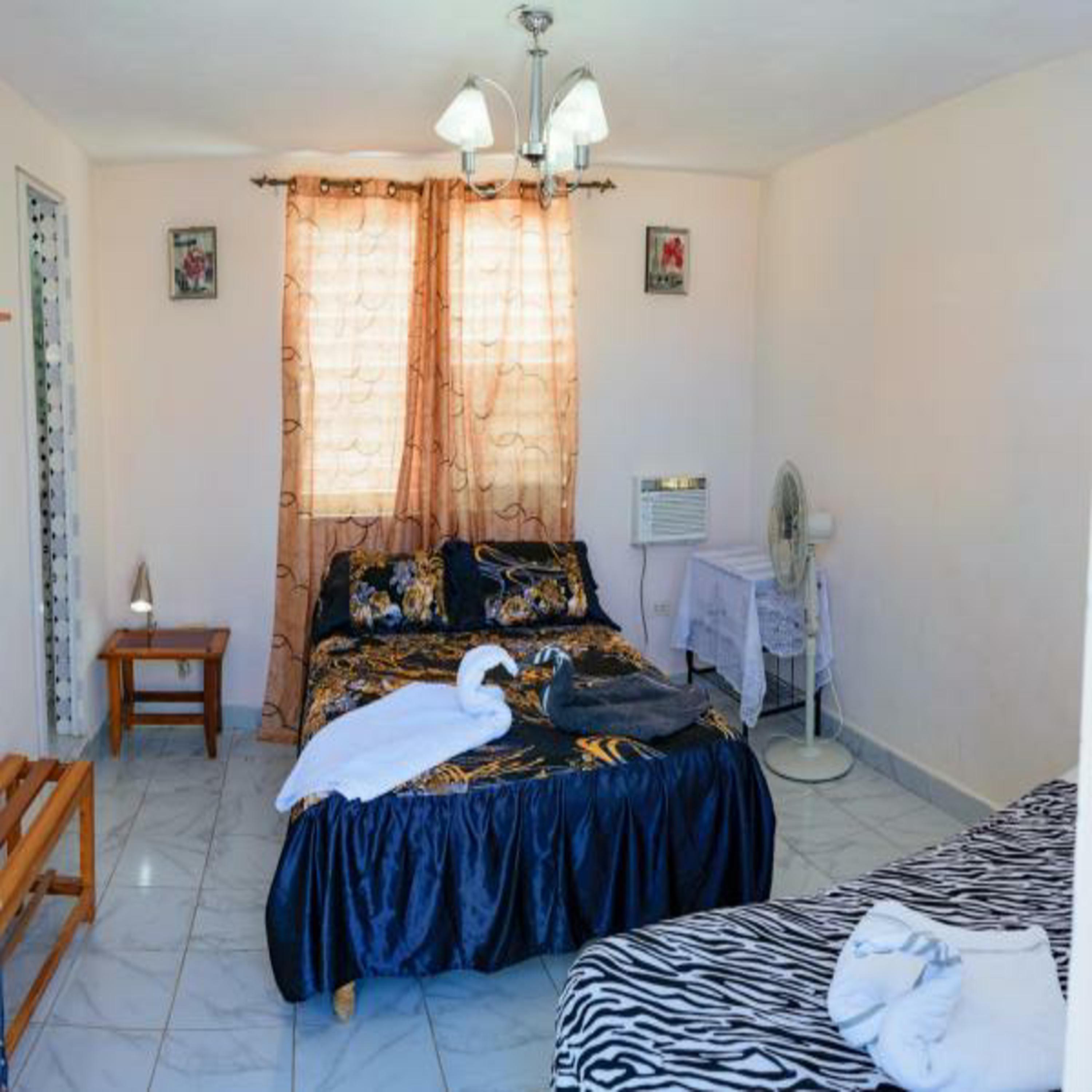 Casa Colonial Carmen Bed and Breakfast Havana Buitenkant foto